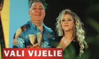 Vali Vijelie x Sabina Leonte Alb - Cine pe cine iubeste mai mult 2024